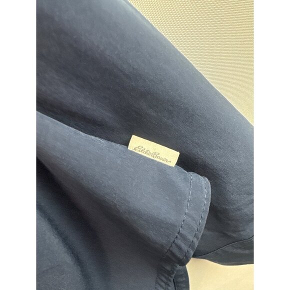 Eddie Bauer Womens Classic Fit Departure Shirt Size XS Long Sleeve Button-Up Nav - Picture 4 of 10